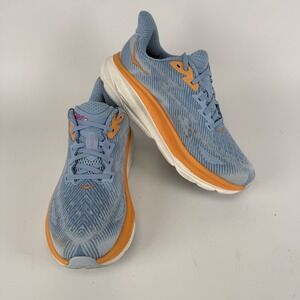 Hoka One One Clifton 9 sky blue women's running shoes 1132211 ABIW Sz 8.5D